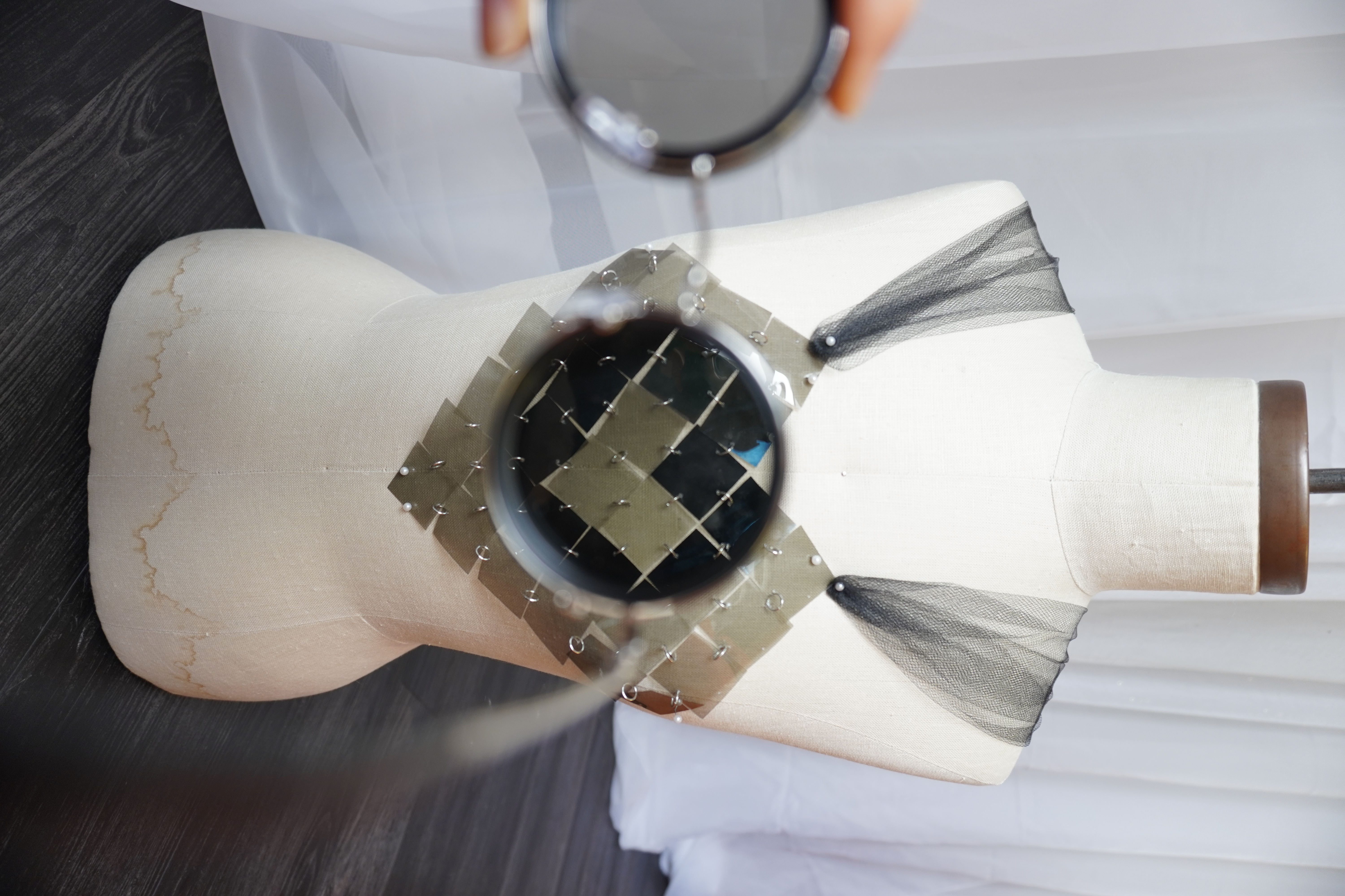 Wearable Polarizers detail